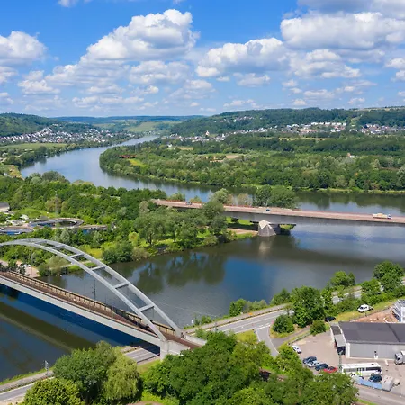 Muehlenthalers Park Szálloda 3*
