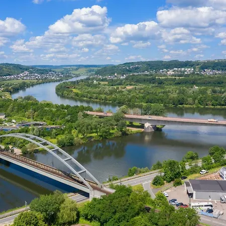 Szálloda Muehlenthalers Park 3*